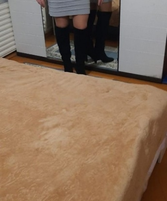 Опыт и умение удовлетворить тебя до максимума - вот мое главное козырное достоинство. Со мной ты получишь незабываемый опыт, насыщенный страстью и нежностью. Фото - 100% реальное, можешь убедиться сам. Живу и принимаю в Москве, городе, который полон жизненной энергии и неистовой страсти. Я гарантирую, что не останешься равнодушным после нашей встречи. Обо мне говорят восхитительные отзывы, которые только подтверждают мою профессиональность и мастерство. Жду тебя, чтобы окунуться в мир удовольствий и наслаждения. 🔥💕🌃 8241, 41 год